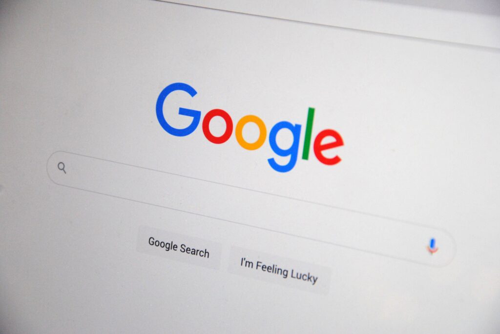 Google анонсировал новые функции на базе ИИ для учителей - THE TECH