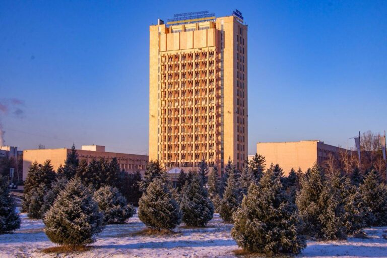 Высшее образование в IT: обзор на Казахский национальный университет имени аль-Фараби