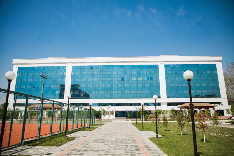 Высшее образование в IT: обзор на Университет Инха в Ташкенте