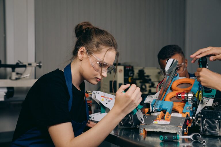 В Казахстане пройдет тренинг для учителей по 3D моделированию и робототехнике