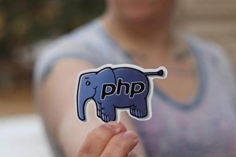 От новичка до профи: обучение PHP с помощью курсов, видео и книг