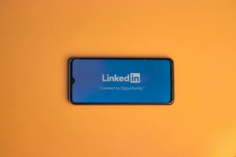 LinkedIn-де профильді дұрыс рәсімдеу жолдары