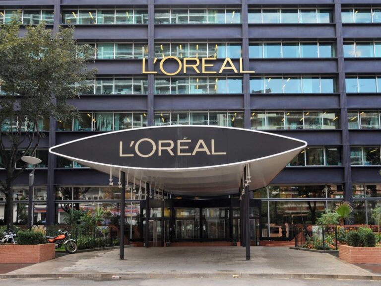 IBM и L’Oréal создадут модель искусственного интеллекта для экологически чистой косметики