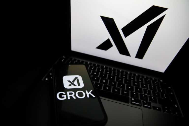 Илон Маск представил Grok 4 и запустил самую дорогую AI-подписку за $300 в месяц