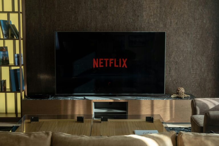 Netflix начал использовать генеративный ИИ в создании сериалов и фильмов