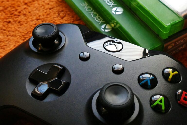 Лучшие игры на Xbox Series X|S: во что поиграть в 2025 году