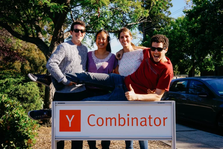Ключевые направления для стартапа по версии Y Combinator на осень 2025