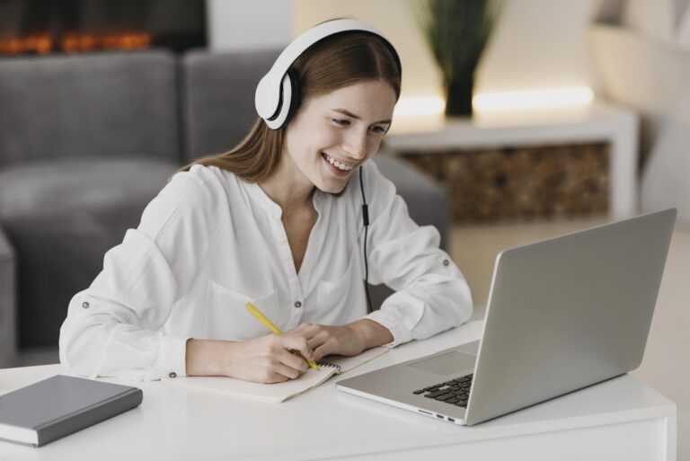 Soft skills для IT: 10 онлайн-курсов для продуктивной работы в команде