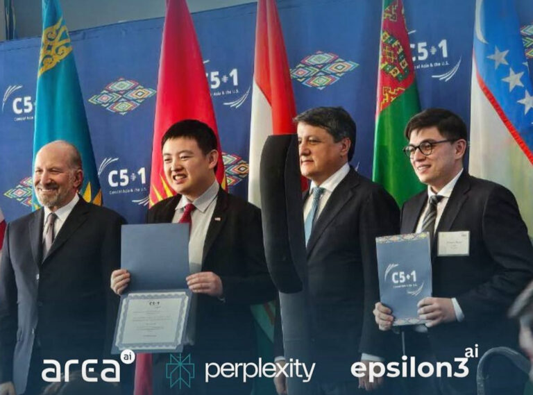 25 000 студентов Таджикистана получат бесплатный доступ к Perplexity Pro