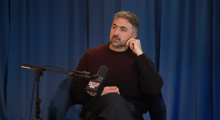 Суперинтеллект уже близко: что говорит CEO Microsoft AI о будущем технологий