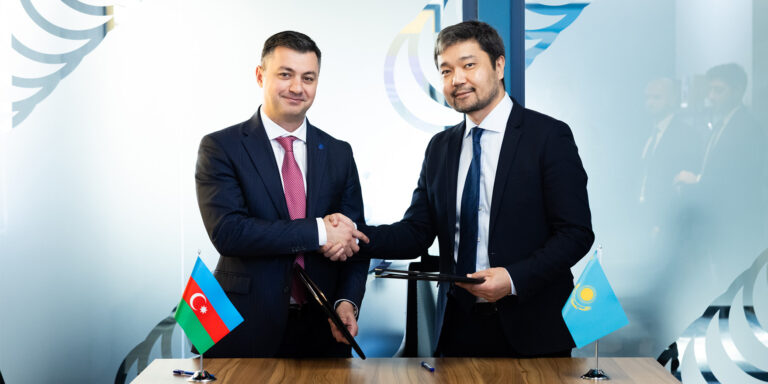 IRIA и Astana Hub подписали меморандум о сотрудничестве