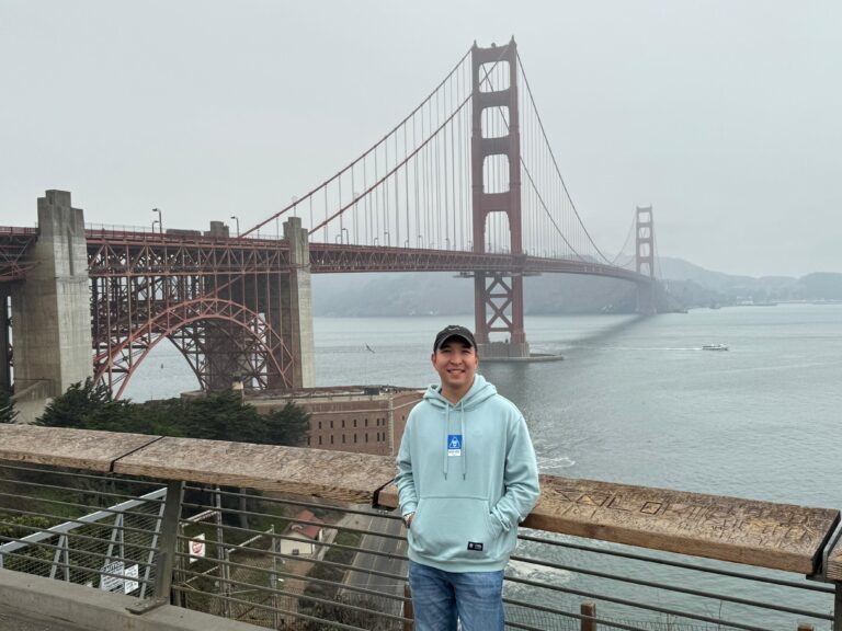 Как построить карьеру в IT без опыта: как найти работу и стать топ-1 в продажах