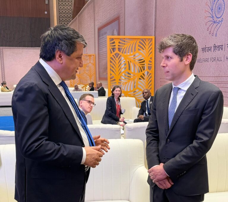 Таджикистан представил приоритеты развития ИИ на India AI Impact Summit 2026