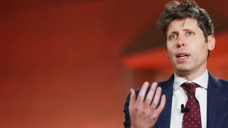 OpenAI приобретает стартап Astral и усиливает направление AI-кодинга