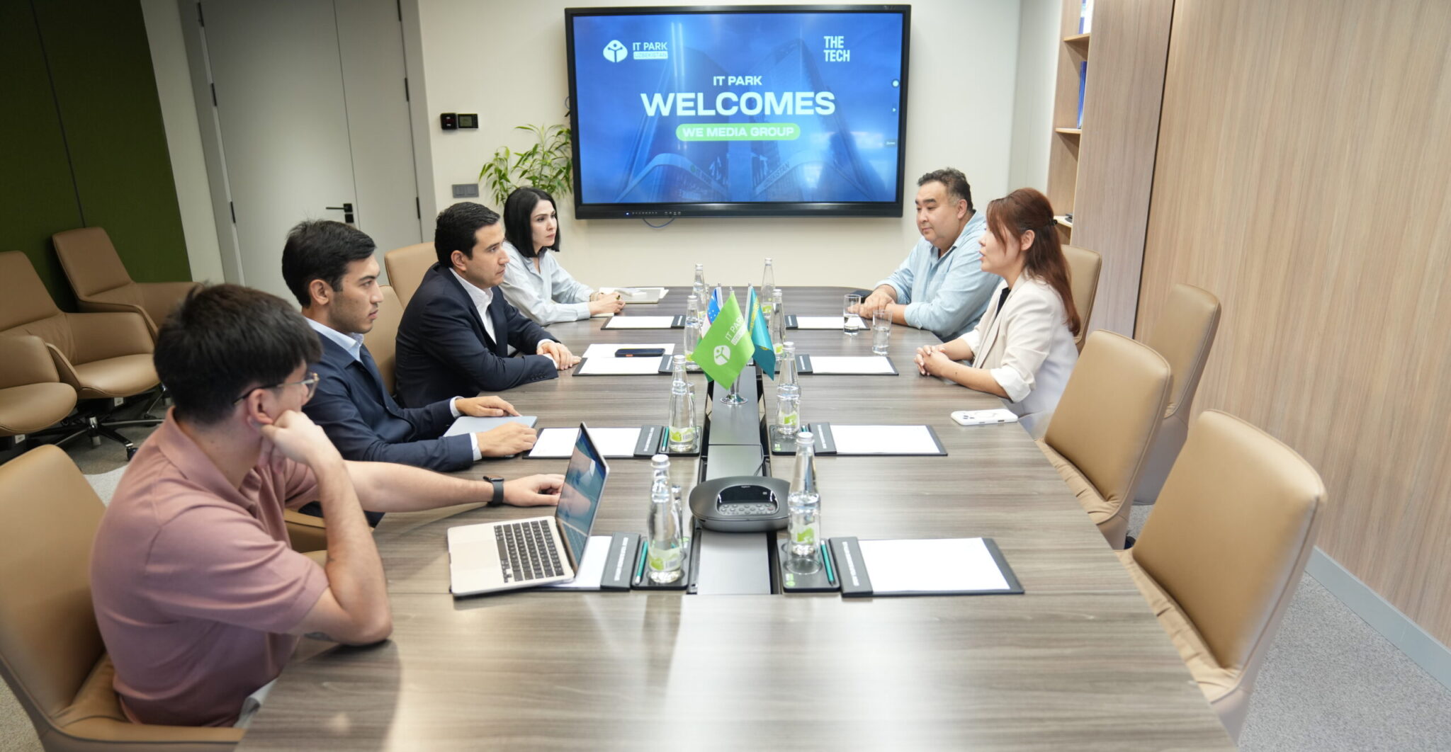 IT Park Uzbekistan и WE Media Group укрепляют стратегическое медиапартнерство 11 dsc01039 scaled e1783934818321