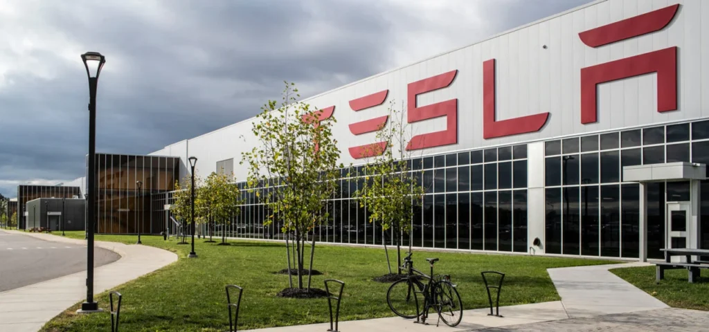 10 стажировок в топовых IT-компаниях, которые открыты прямо сейчас 1 hero gigafactory2